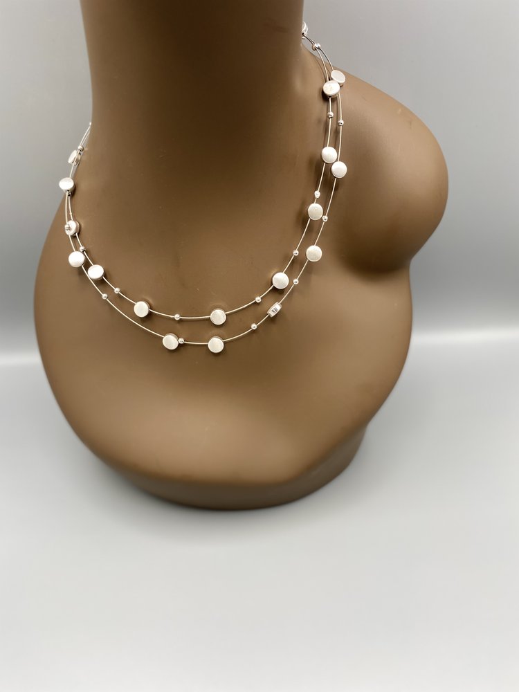 Sika Small Round 2-Tier Necklace Earring Set