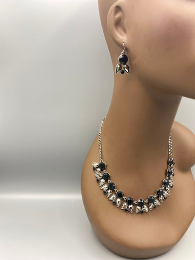 Tawia Round Teardrop Crystal Necklace Earring Set