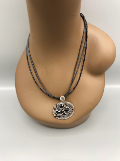 Yawa Oval Necklace Earring Set