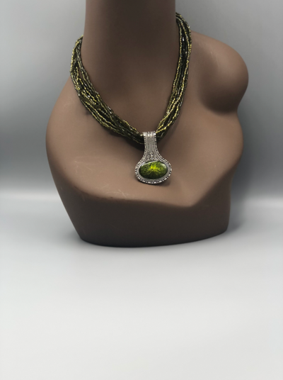 Yawa Oval Necklace Earring Set