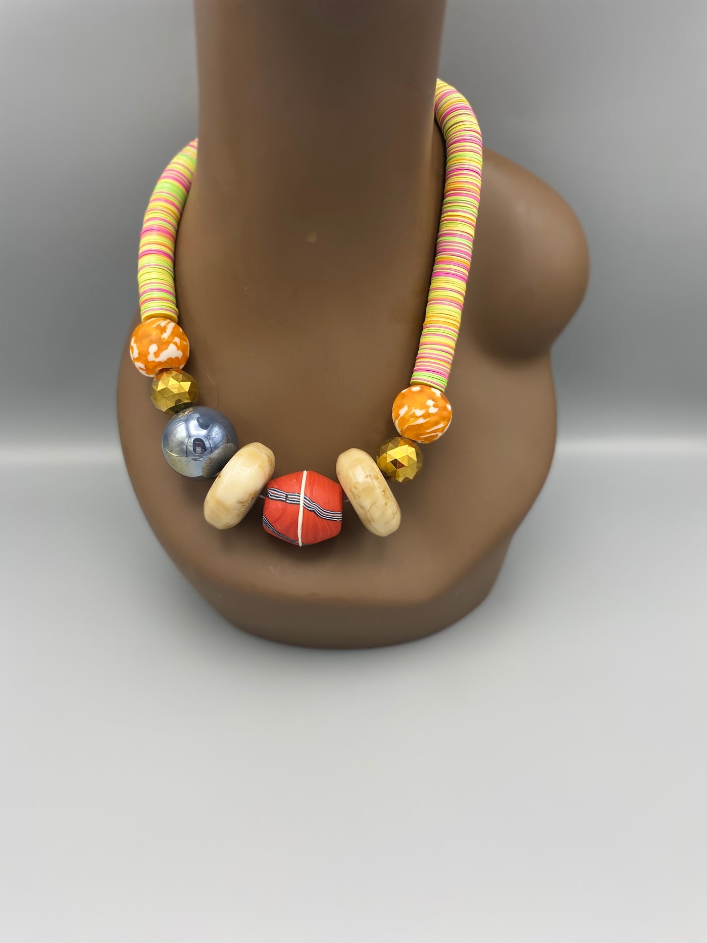 Toma Exagerated Bead Necklace